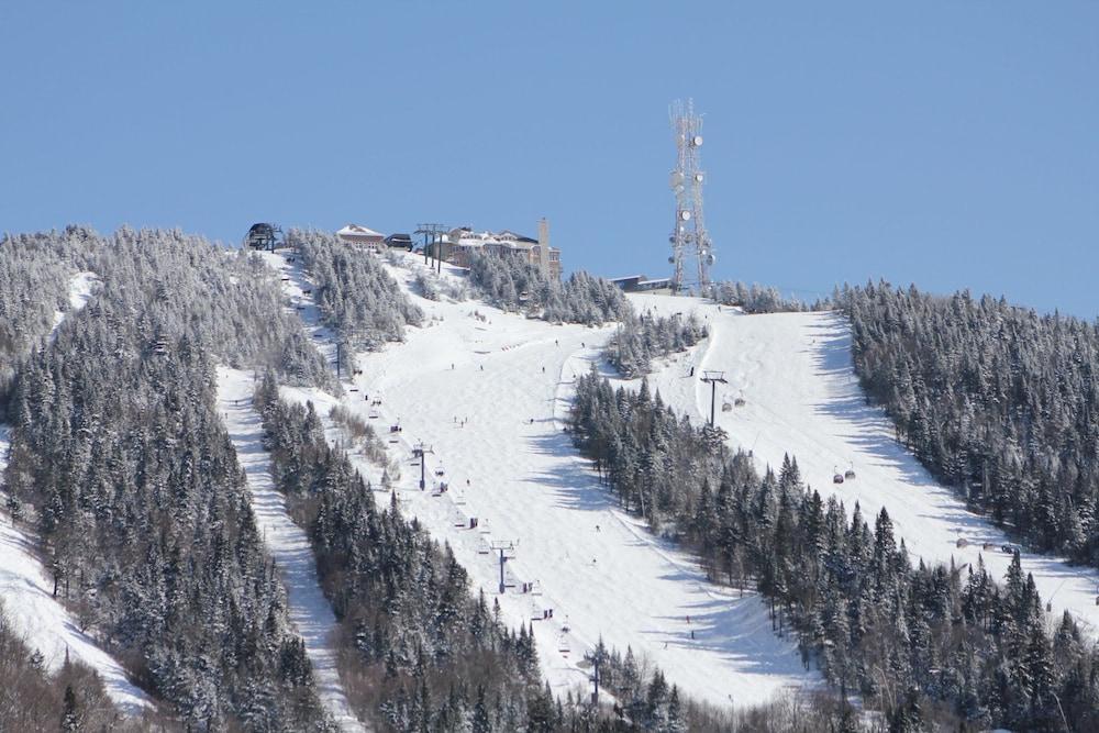 Hotel Vacances Tremblant Mont-Tremblant Exterior foto